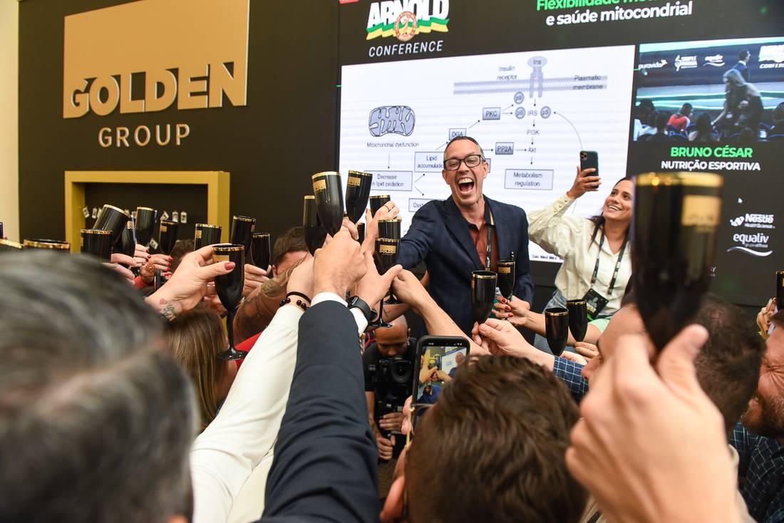 Brindis en el Arnold Conference